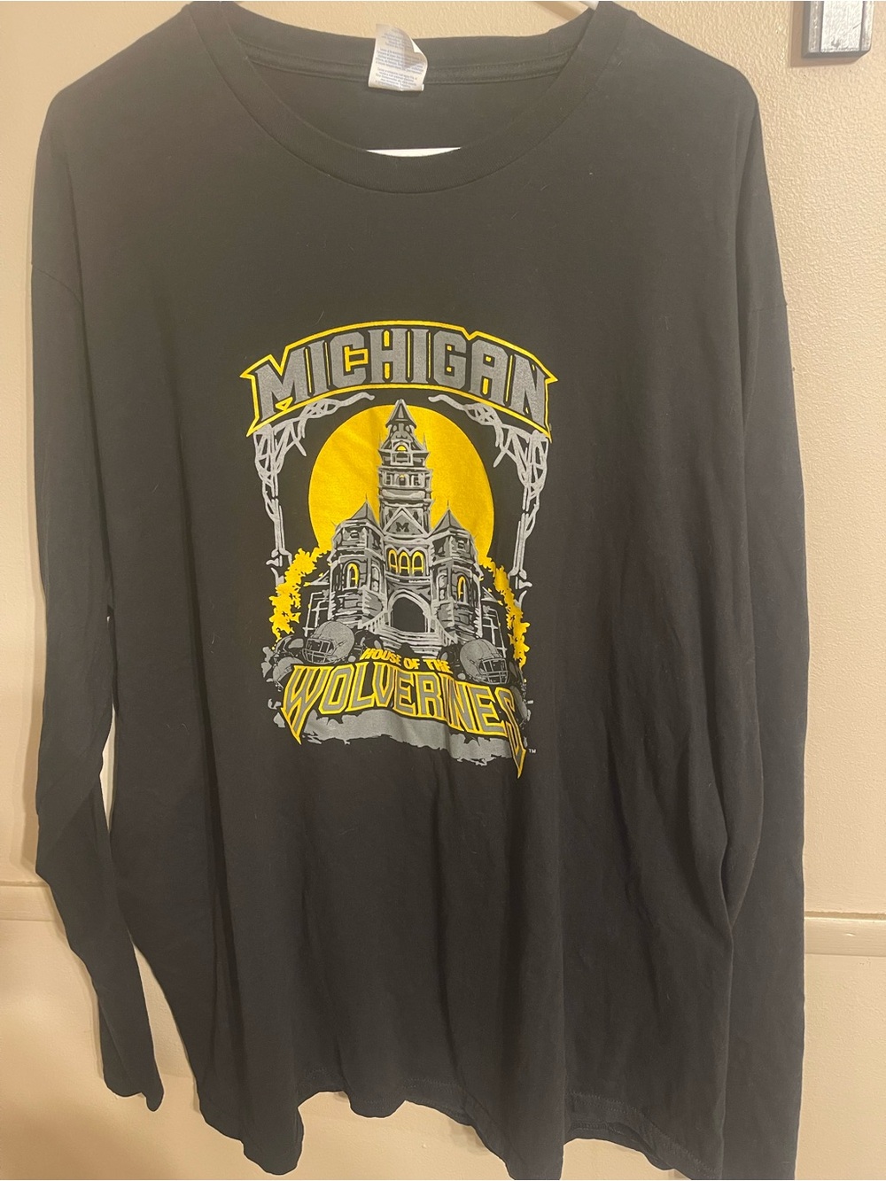 Michigan Wolverines Black Long-Sleeve Graphic Tee